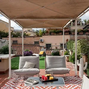 Trevi Luxury Terrace Appartamento